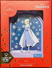 HALLMARK DISNEY FROZEN II ELSA LIGHT UP CHRISTMAS ORNAMENT NIB CHR7 