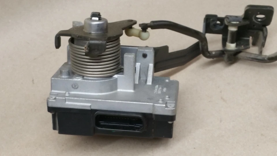 99-02 Firebird Camaro 3.8 燃气油门踏板模块和位置传感器单元 — 第 2/3 张图片