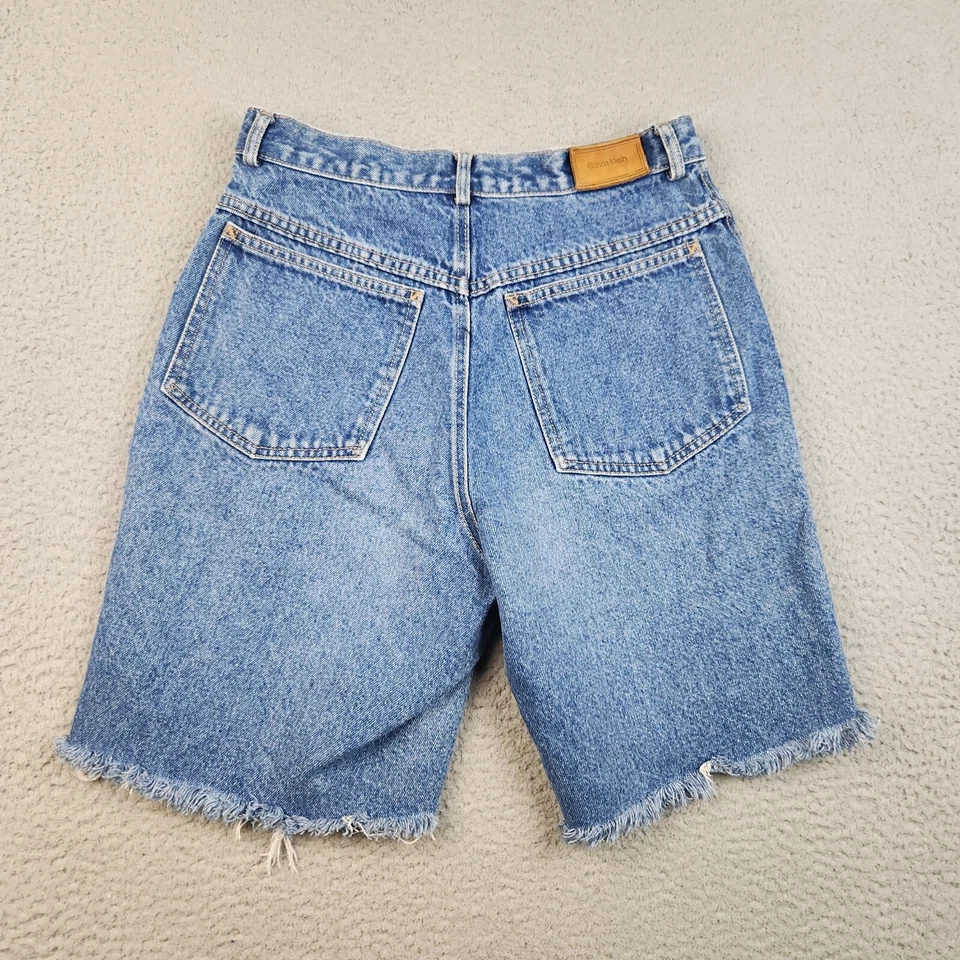 Pantalones Cortos de Jean Sueltos Corte Cintura Alta Años 90 De Colección Calvin Klein Hechos en EE. UU. **Mujeres 2 Foto 2 de 4
