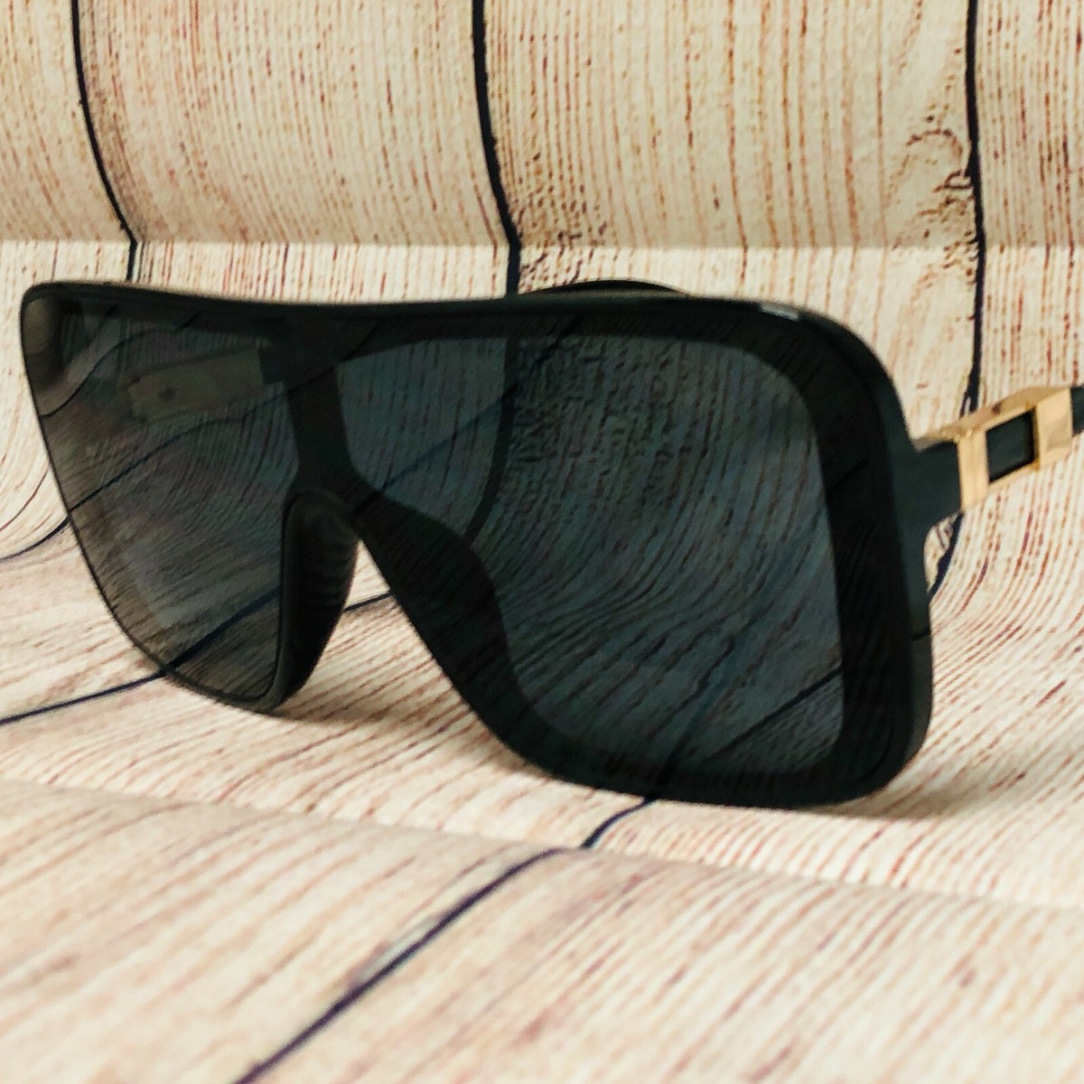 Vintage Oversized Square Sunglasses UV400 Protection Flat Lens Oversized Exaggerated Retro Modern Shield Style SUNGLASSES  main image 3