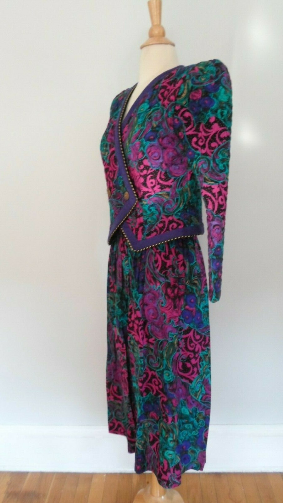 1980's Does 1940's VINTAGE PUFF Sleeve Quilted Jacket… Gem