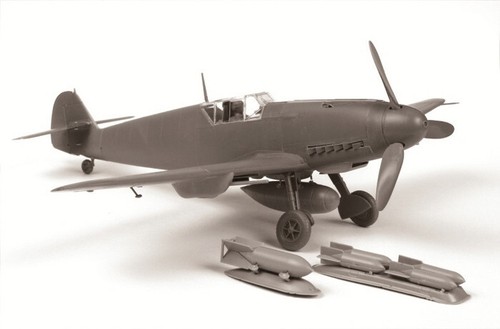 1/48 German fighter Messerschmitt Bf 109 F-4 Zvezda 4806 Plastic Model kit - Picture 8 of 13