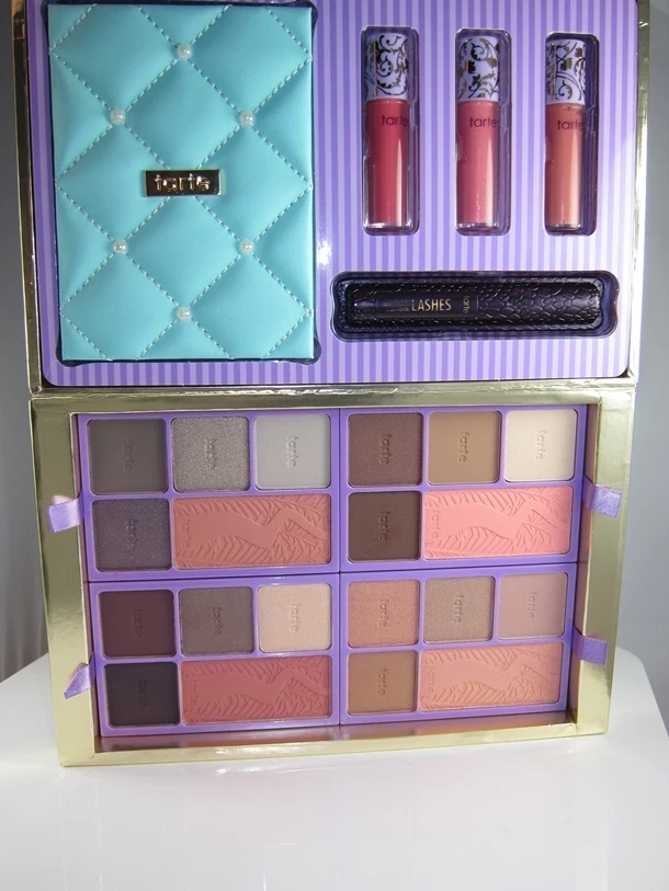 Tarte Away Oui Go Portable Palette & Collector's Set. LE NIB!