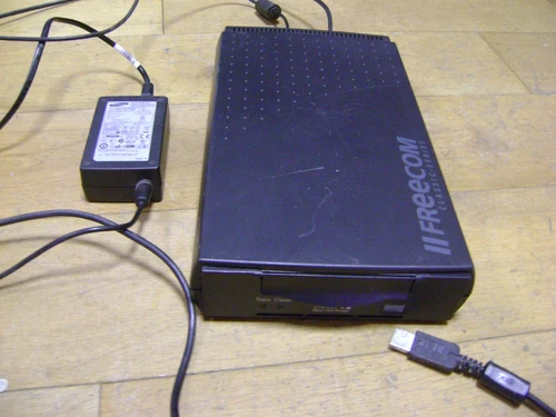 Freecom Tapeware USB DAT-72e - P/N 25672 - no tapes, UNTESTED