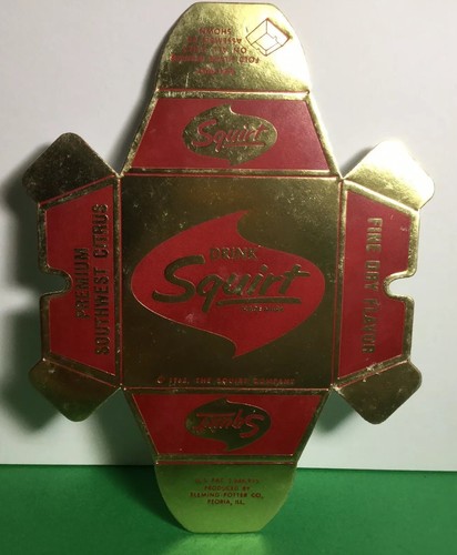 VINTAGE 1962 SQUIRT SODA POP ADVERTISING CARDBOARD FOLD-TOGETHER ASHTRAY UNUSED