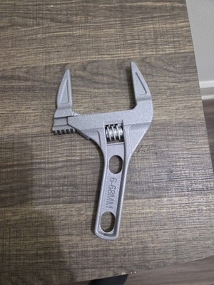 Multi Function Aluminun Alloy Adjustable Wrench