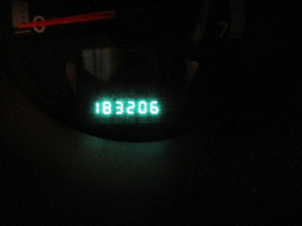 Medidor de velocímetro usado se adapta a: Dodge Nitro Cluster 2011 MPH sin pantalla de visualización sin Foto 4 de 4