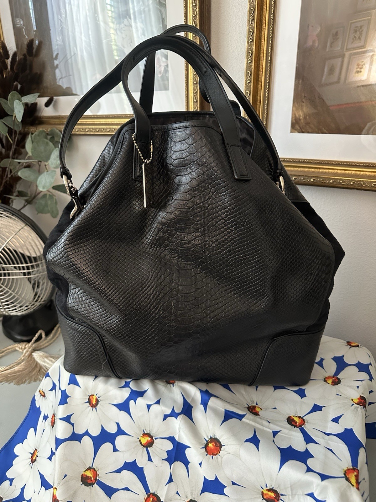 Coach extra large xl Hadley python, black shoulde… - image 1