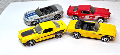Hot Wheels  4 x Camaro  1:64 Modellauto   BESPIELT   Konvolut