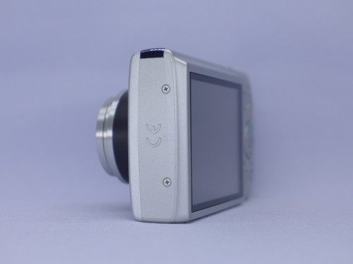 Canon IXUS 155 / PowerShot ELPH 150 IS / 10 X Optical Zoom / Digital Camera - Picture 5 of 24