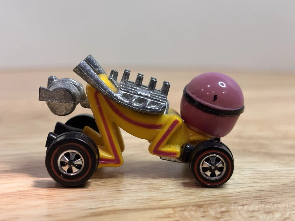 Vintage 1971 Hong Kong - All Original Hot Wheels Farbs “Myles Ahead” - Image 3 of 4