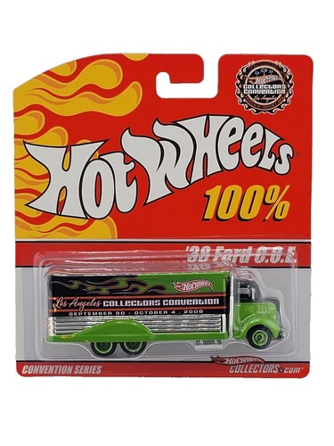 Hot Wheels Cabbin' Fever 2015 RLC Red Line Club Holiday Truck Car