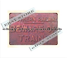 SOUTHERN RAILWAY BEWARE OF TRAINS RAILROAD LOCOMOTIVE MEMORABILIA tin sign