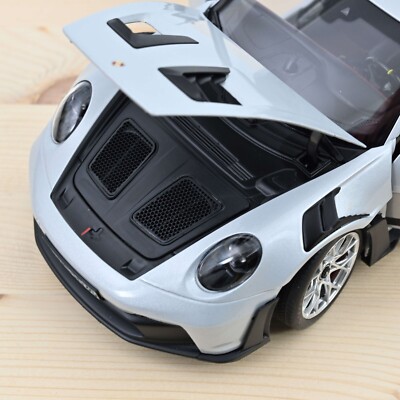 1/18 Porsche 911 (992) GT3 RS 2022 Ice Grey Diecast Model Car by