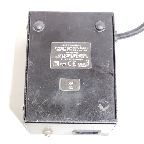 GB SOLO Limited 955052 90-260V charger GOOD USED. - Picture 5 of 5