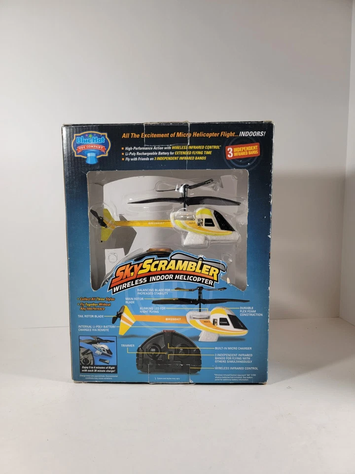 Sky Scrambler Helicóptero Inalámbrico Interior Sombrero Azul Toy Company Foto 3 de 4