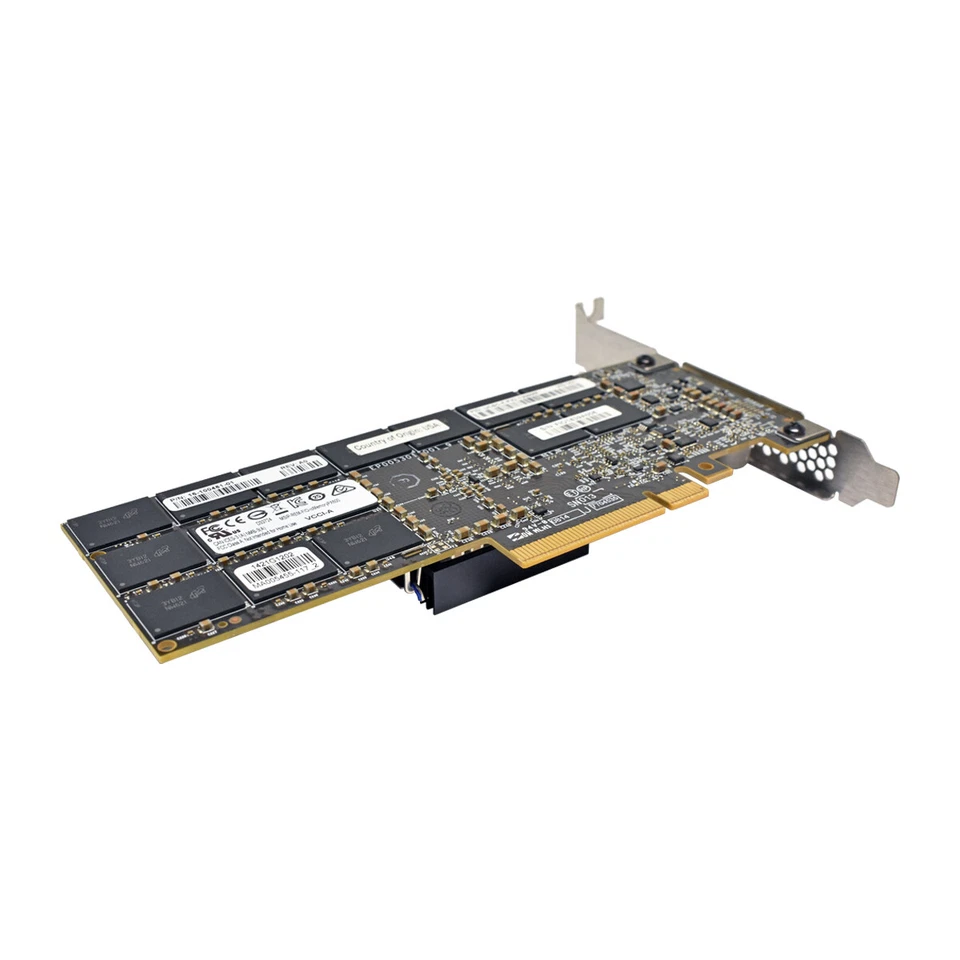 Cisco UCSC-F-FIO-1300MP 16-100481-01 Fusion ioMemory PX600 1300 GB PCIe x8 2.0 - Immagine 4 di 4