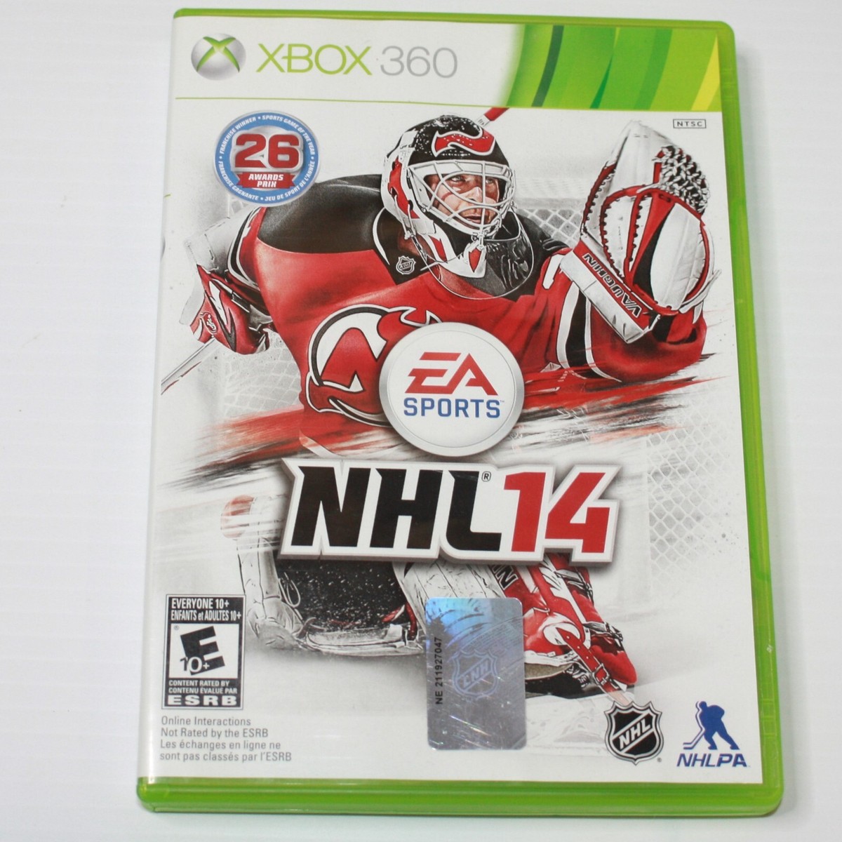 Xbox 360 EA Sports NHL 14 Hockey Game with Box and Instruction