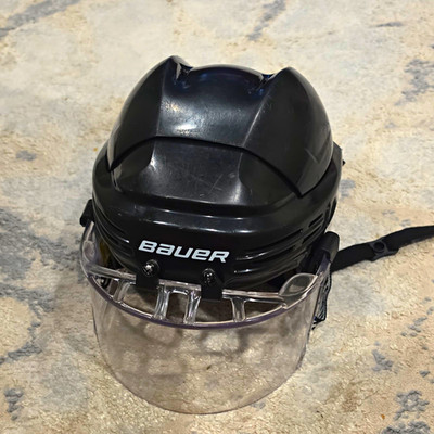 Bauer Ice Hockey Full Face Helmet w/ Visor, Black, Medium, HECC BHH2100M