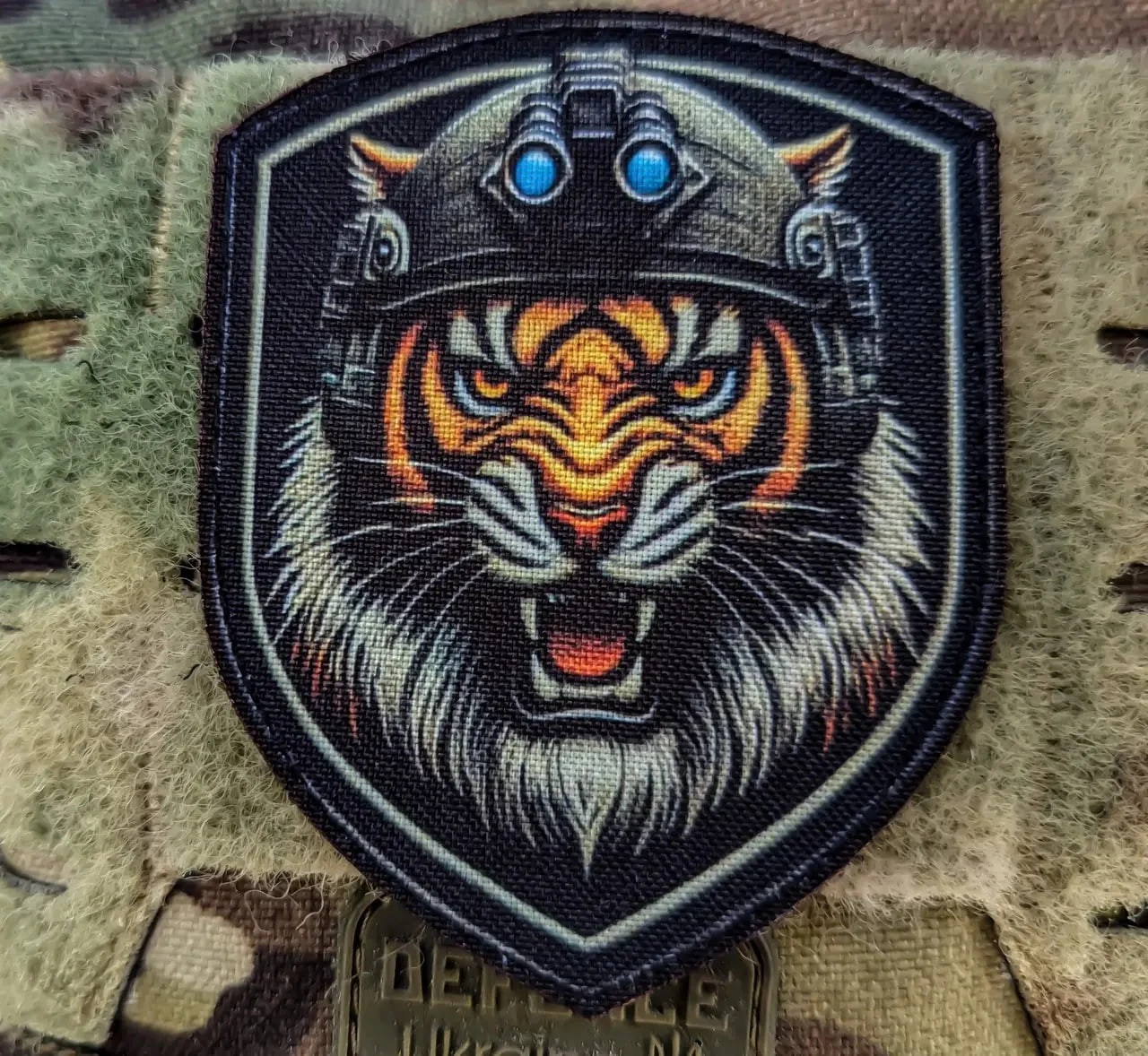 Combat Tiger Chevron, Patch