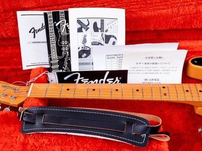 1994 Fender American Vintage '52 Telecaster Butterscotch, Near