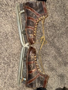 vintage Winslow Skates size 11 ice skates