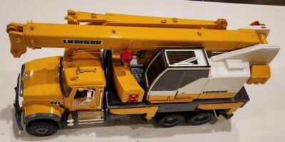 34R-039 Truck Model 1/87 ベンツ コンテナトレーナー 34R-039 Truck Model 1/87 ベンツ コンテナトレーナー