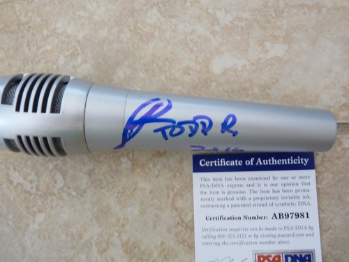 Micrófono autografiado firmado Todd Rundgren Utopia certificado PSA #1 - Imagen 2 de 4