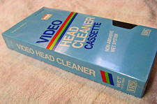 Realistic Video Head Cleaner Cassette VHS Non-Abrasive Wet System NEW Ships Free