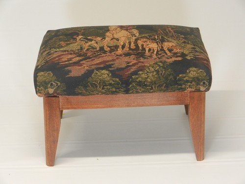 Hand Made Pictorial Tapestry Footstool with Solid Wood Frame - Picture 8 of 24