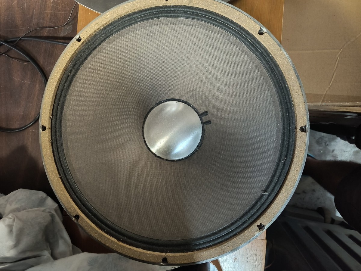 JBL K130 4Ohm 15