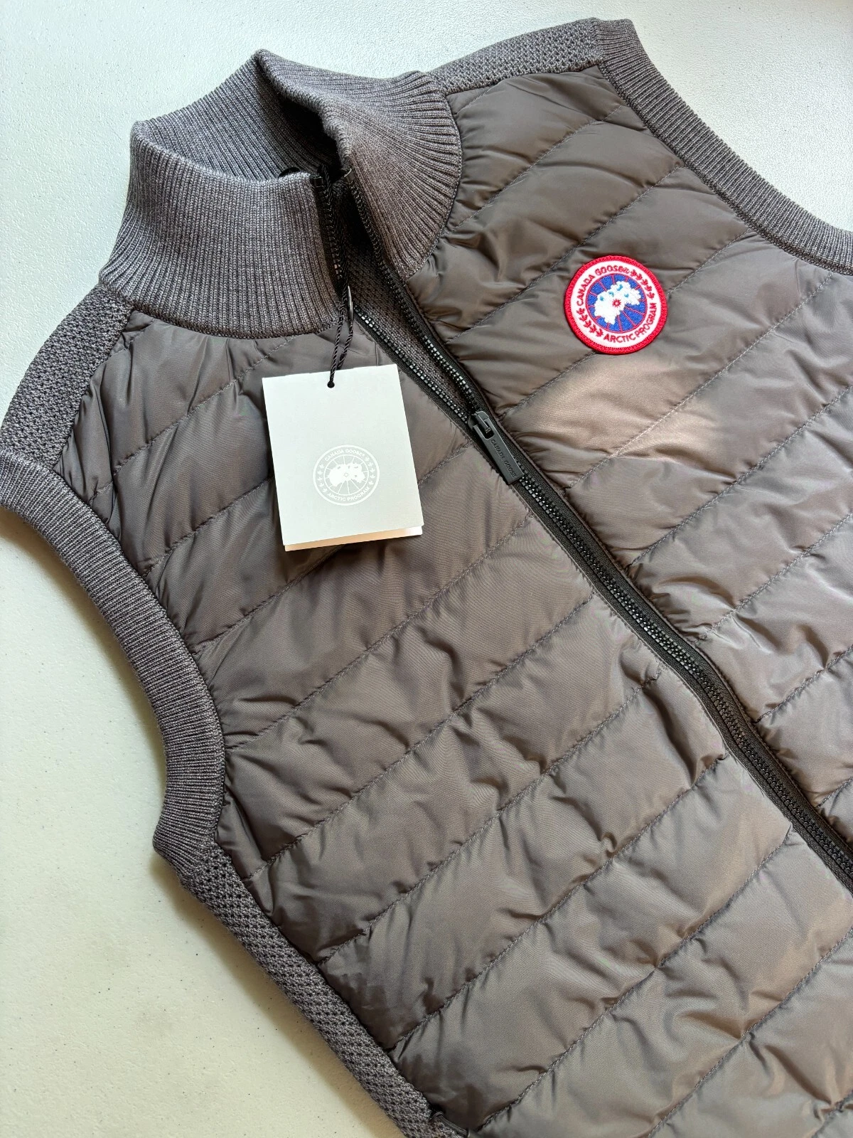 Gilet in maglia Canada Goose Hybridge uomo taglia S nuovo con etichetta