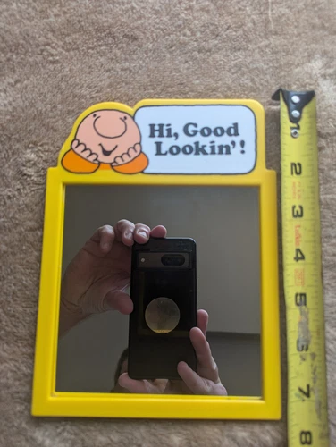 1980 Ziggy 7" yellow Plastic Hanging Mirror hi good looking cartoon art comic