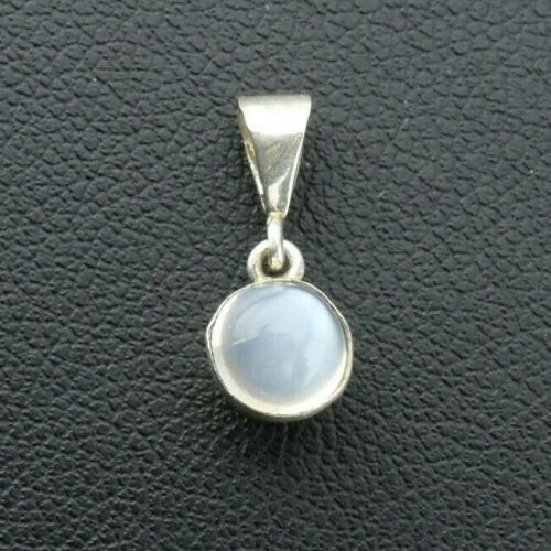 Vintage Moonstone Cabochon Gemstone Silver Pendant