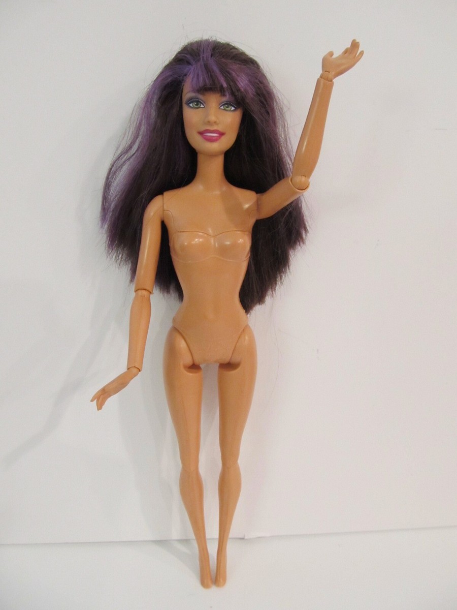 Barbie Swapping Styles Sassy Raquelle Brown Hair Purple Streaks