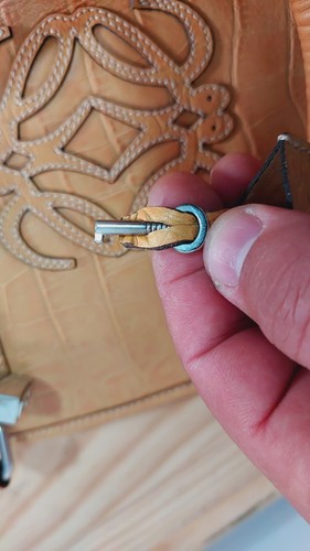loewe anagra Handtasche Amazona Leder Camel Braun Krokodildruck - Bild 11 von 24