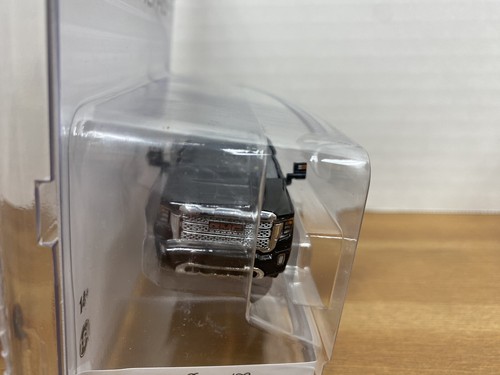 2024 Greenlight Karson Diecast: Black 2022 GMC SIERRA 2500HD DENALI - Picture 3 of 5