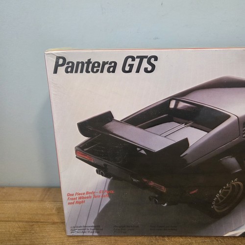 Vintage Testors DeTomaso Pantera GTS 1:24 Model Kit Sealed - Imagen 3 de 16