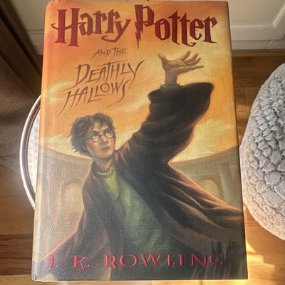 J.K. Rowling Harry Potter Deathly Hallows Hardcover 2007 Scholastic 1st Ed DJ
