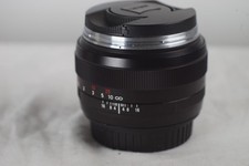 Carl Zeiss Planar T 50 mm f/1,4 ZE – Monture Canon EF – Excellent état*