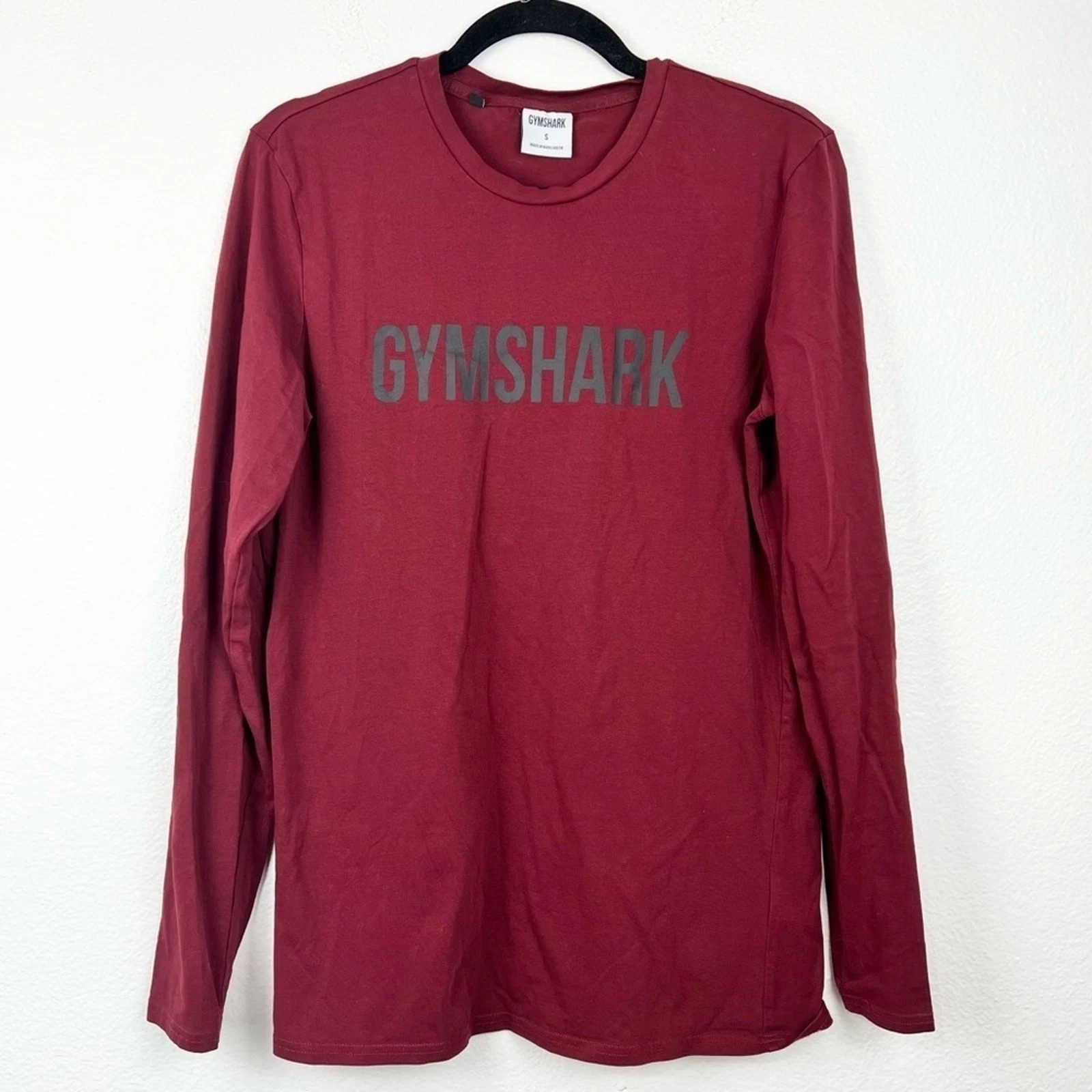 gymshark long sleeve black spellout logo shirt