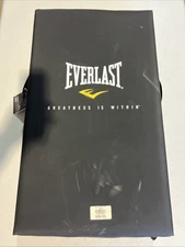 NEW Everlast Strike KICK Shield MMA Boxing Punch Pad 7330B