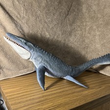 Jurassic World Park Real Feel Mosasaurus 28” Sea Dinosaur Toy Large