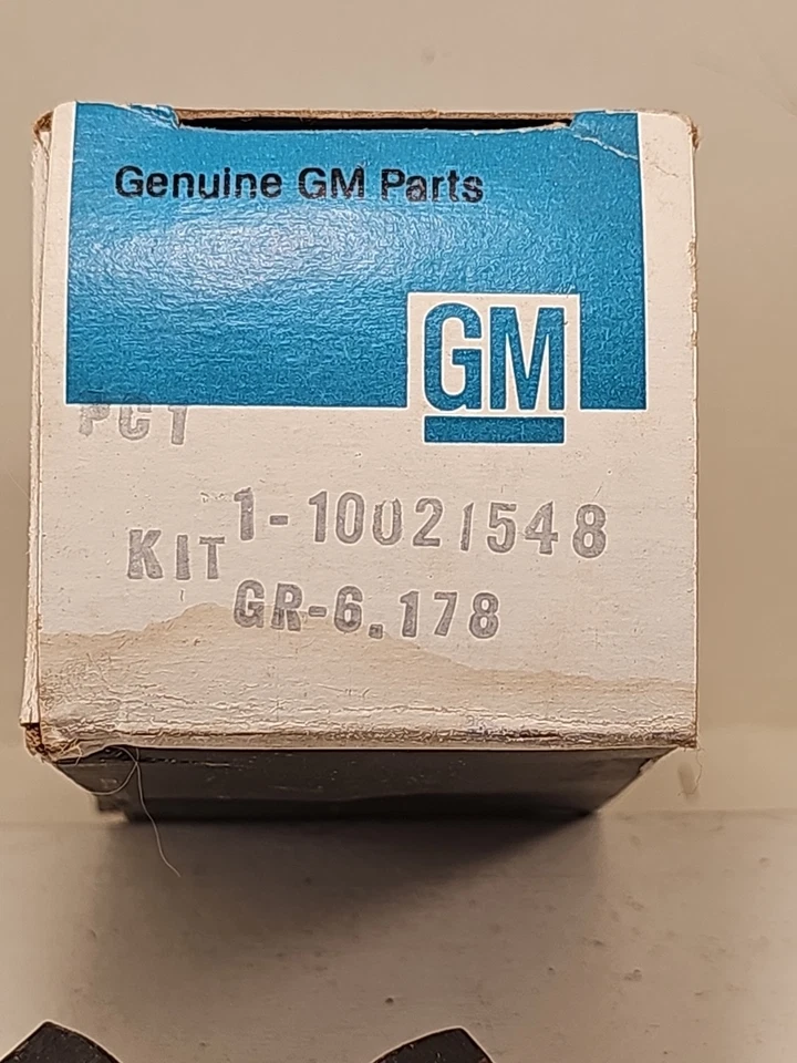 KIT DE PERNOS BRAZO DE CONTROL TRASERO CHEVY CUTLASS MONTE CARLO MALIBU NUEVO DE STOCK GM 10021548 OEM Foto 2 de 4