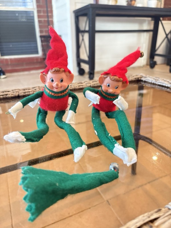 2 Vintage green and red elf figurines #retrodecor