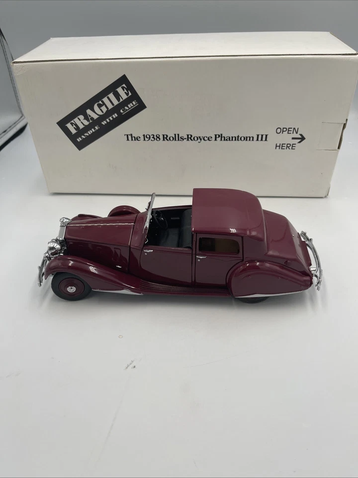 Danbury Mint 38 1938 Rolls-Royce Phantom III Detailed Collectible Car Garnet Red - Image 2 of 4
