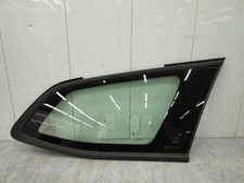 Ventanilla triangular trasera derecha PEUGEOT 308 2 SW PHASE 2 BREAK 9804000380