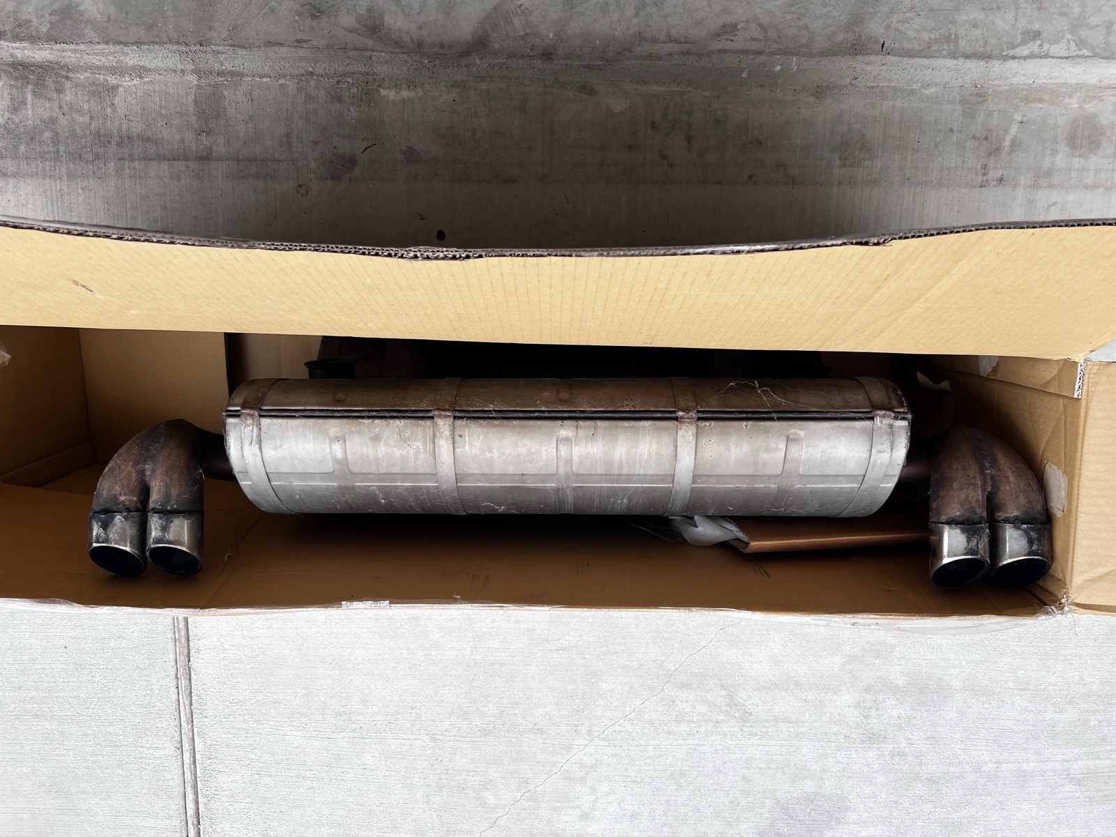 Ferrari 348 1989 Rear Muffler P/N 136277