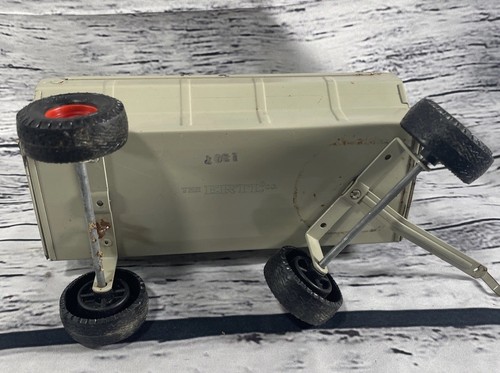 ERTL Vintage Ford AGCO WHITE Flare Box Grain Wagon Rubber Wheels 1/16 - Picture 6 of 6