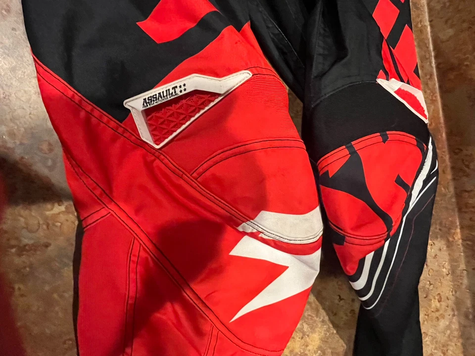 Pantalones Shift Assault Motocross Motocross Juvenil Talla 28 Negro Rojo Foto 3 de 4